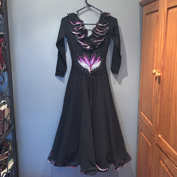 💜💃🏻 Smooth/Standard Ballroom Dance Dress 💃🏻❤️ - Picture 15 of 16